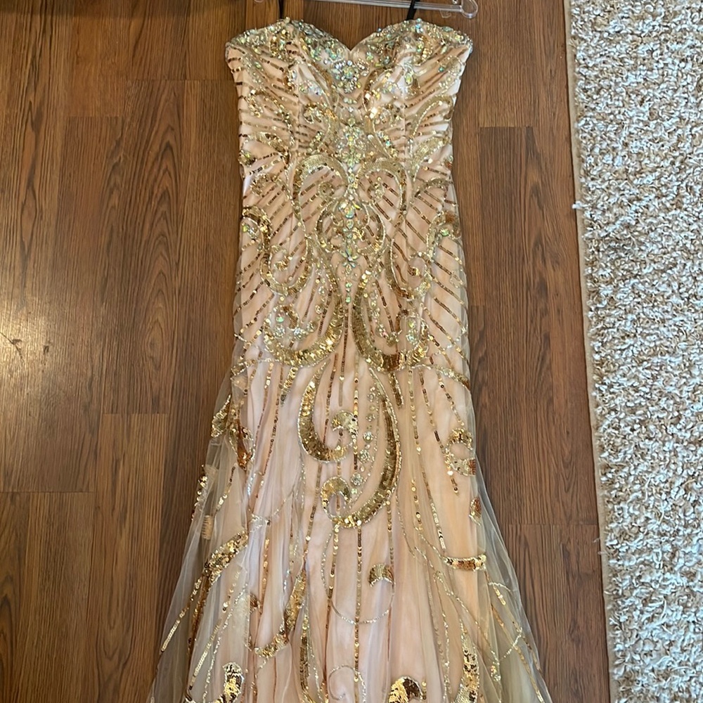 Champagne/Gold Strapless Formal Dress